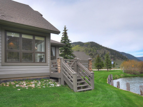 Copper MTN East Village Pet Friendly townhome